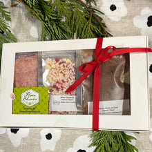 Load image into Gallery viewer, 3 Blend Popcorn Topper Gift Box
